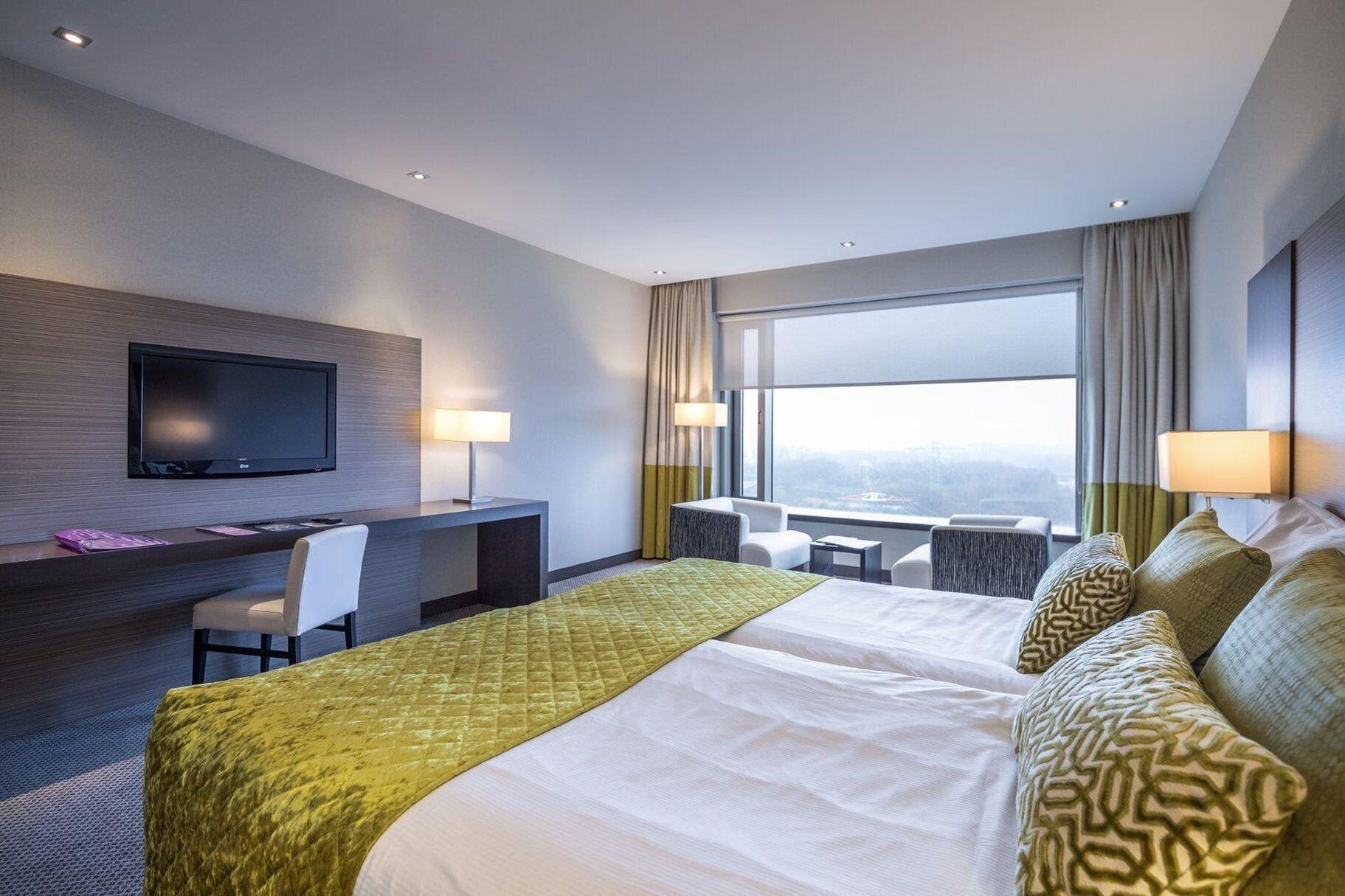 Van Der Valk Airporthotel Düsseldorf Dış mekan fotoğraf