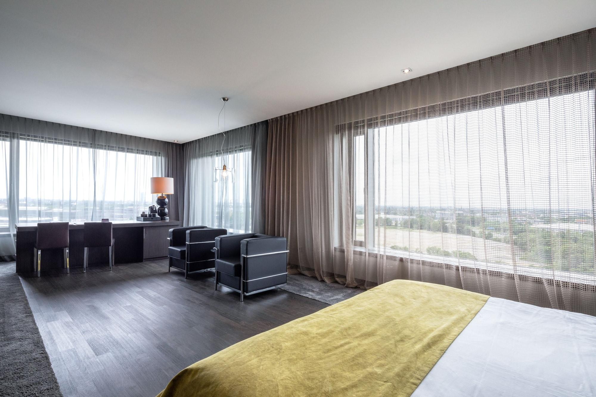 Van Der Valk Airporthotel Düsseldorf Dış mekan fotoğraf