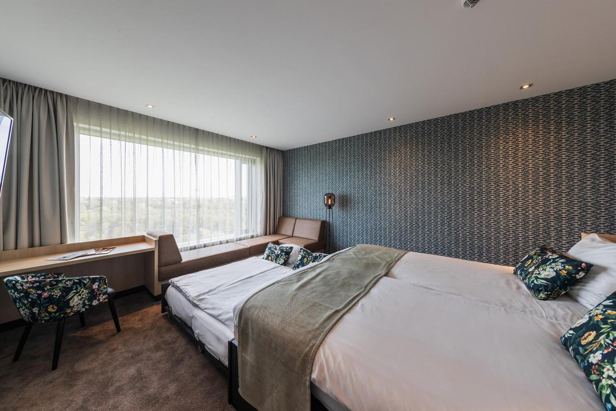 Van Der Valk Airporthotel Düsseldorf Dış mekan fotoğraf